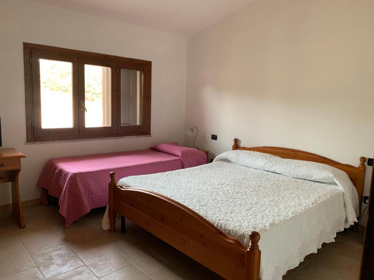 Agriturismo Terra Noas Villaurbana Exteriör bild